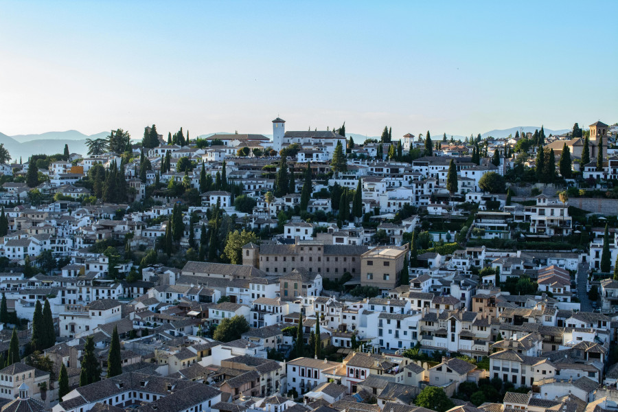 Guía Definitiva |Cuándo y dónde ver el amanecer más espectacular de la Alhambra